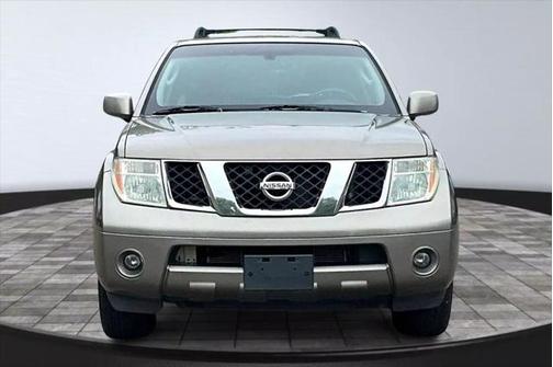 2006 Nissan Pathfinder SE