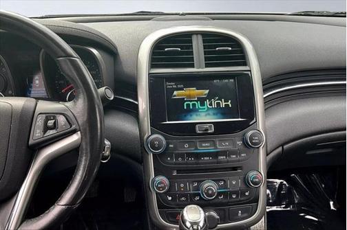 2015 Chevrolet Malibu 2LT