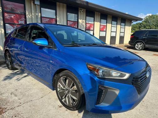 2017 Hyundai IONIQ Hybrid Limited