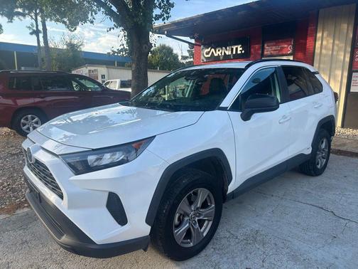 2022 Toyota RAV4 Hybrid LE