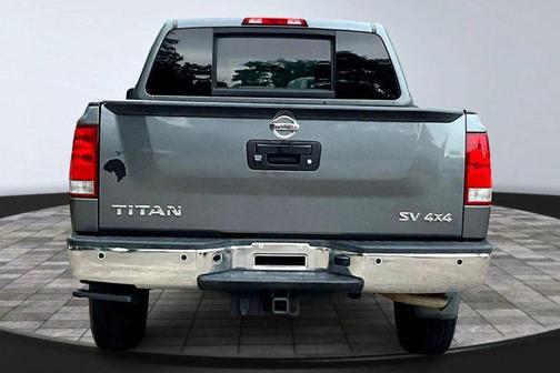 2013 Nissan Titan SV
