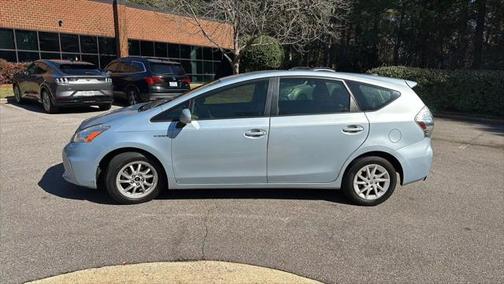 2014 Toyota Prius v Three