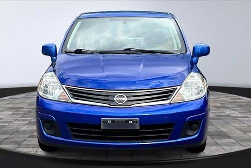 2012 Nissan Versa 1.8 S