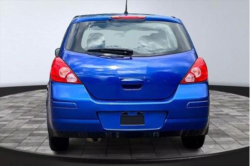 2012 Nissan Versa 1.8 S