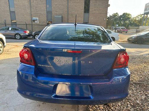 2013 Dodge Avenger SE