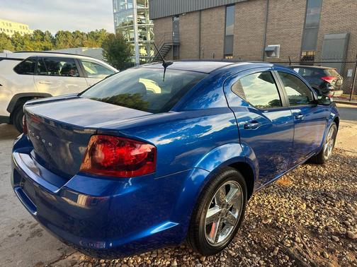 2013 Dodge Avenger SE