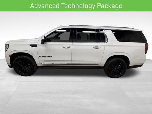 White Frost Tricoat 2024 GMC Yukon XL Denali Ultimate