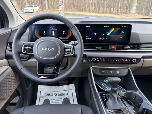 2026 Kia Carnival EX