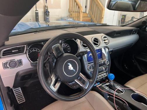 2017 Ford Mustang EcoBoost Premium