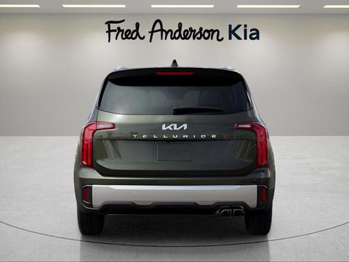 2025 Kia Telluride S