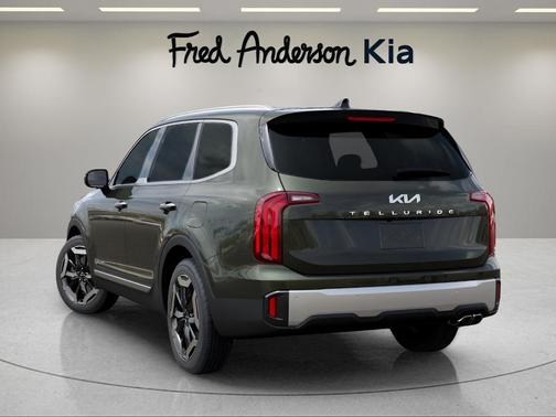 2025 Kia Telluride S