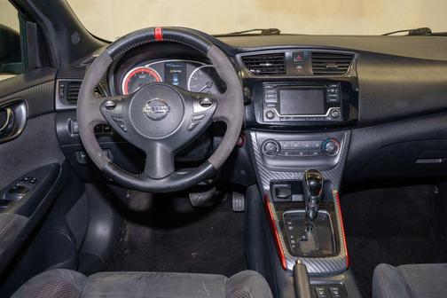 2017 Nissan Sentra NISMO