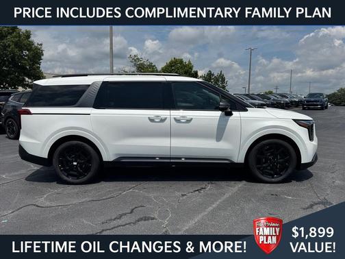 Snow White Pearl 2027 Kia Carnival Hybrid SX Prestige