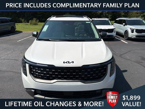 Snow White Pearl 2027 Kia Carnival Hybrid SX Prestige