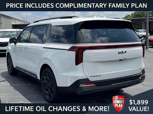 Snow White Pearl 2027 Kia Carnival Hybrid SX Prestige