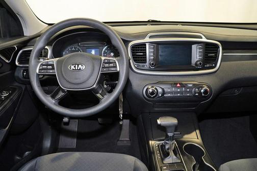 2020 Kia Sorento L