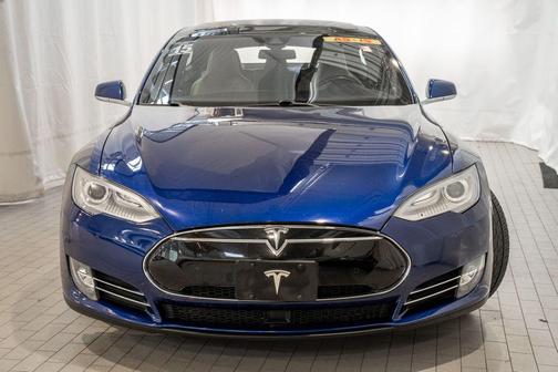 2015 Tesla Model S 85D