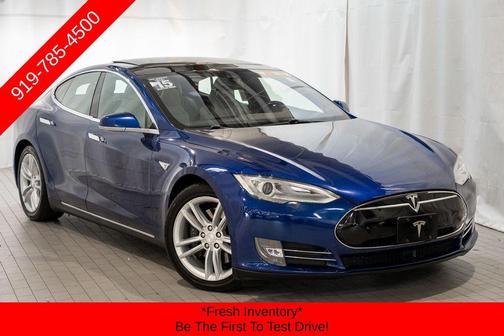 2015 Tesla Model S 85D