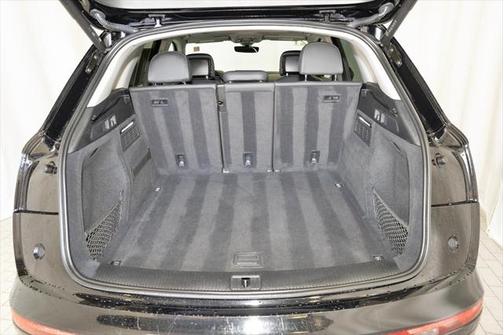 2021 Audi Q5 45 Premium Plus