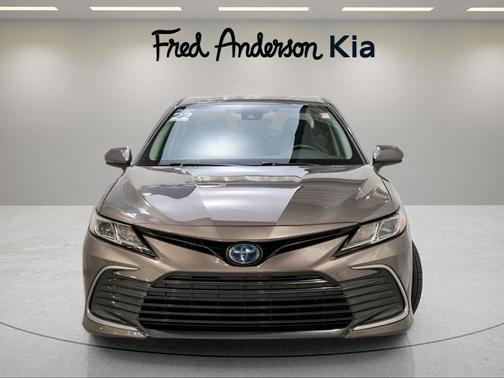 2022 Toyota Camry LE