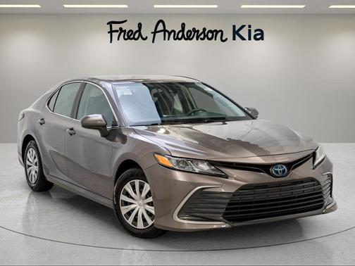 2022 Toyota Camry LE