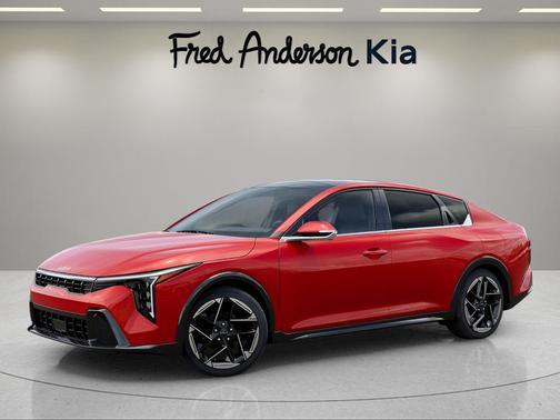 2025 Kia K4 GT-Line