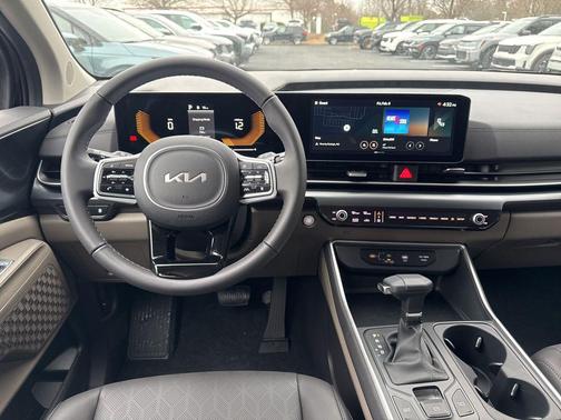 2026 Kia Carnival LXS