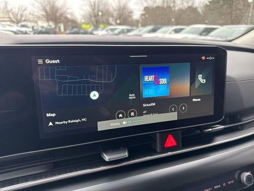 2026 Kia Carnival LXS