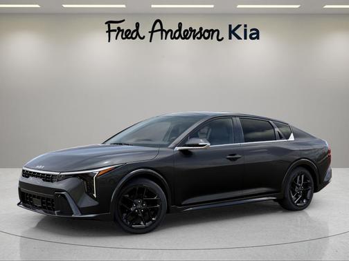 2025 Kia K4 GT-Line Turbo