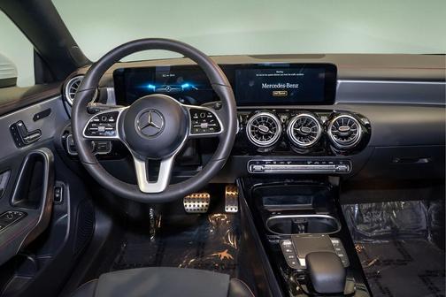 2022 Mercedes-Benz CLA 250 4MATIC