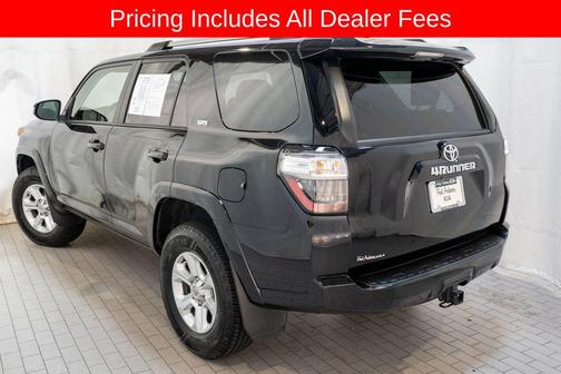 Midnight Black Metallic 2024 Toyota 4Runner SR5