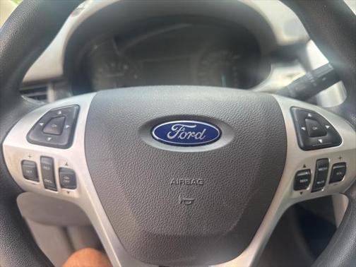 2013 Ford Edge SE