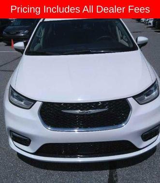 Bright White Clearcoat 2023 Chrysler Pacifica Touring L