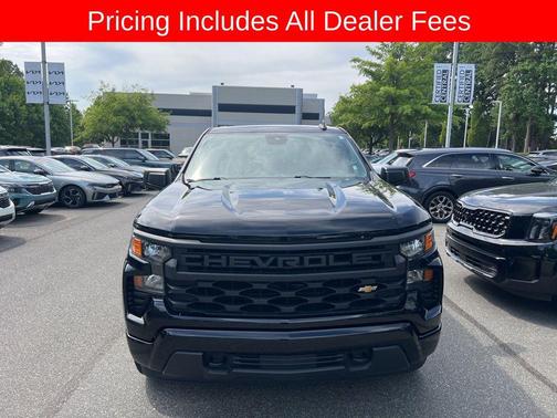 Black 2022 Chevrolet Silverado 1500 Custom
