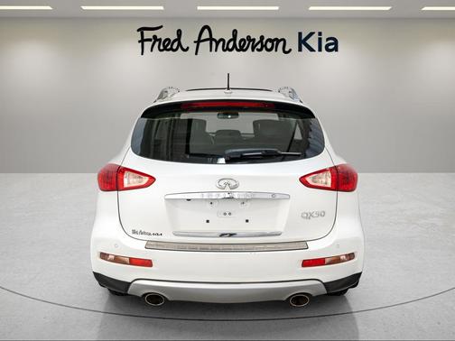 2017 INFINITI QX50 Base