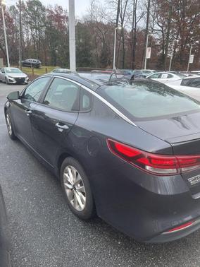 2018 Kia Optima S