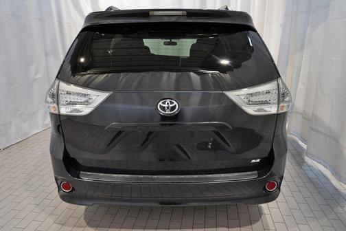 2017 Toyota Sienna SE Premium