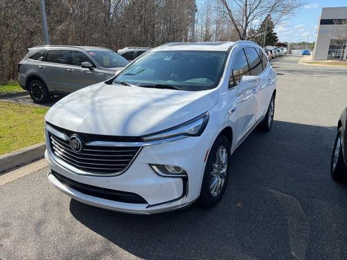 2023 Buick Enclave Essence FWD