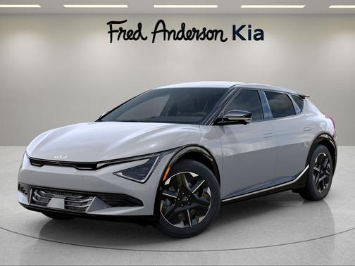 2025 Kia EV6 Wind