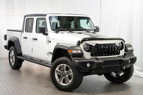 Bright White Clearcoat 2020 Jeep Gladiator Sport S