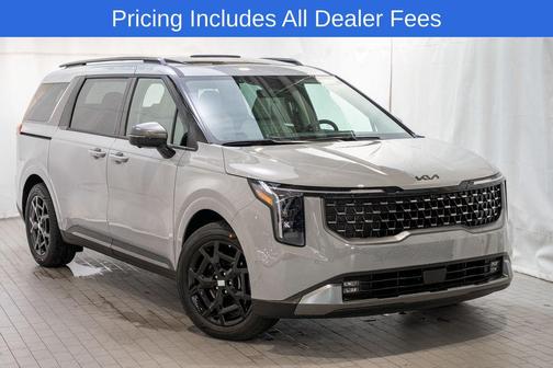 Ceramic Silver 2026 Kia Carnival SX