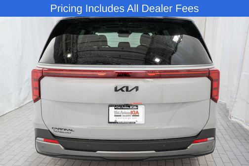 Ceramic Silver 2026 Kia Carnival SX