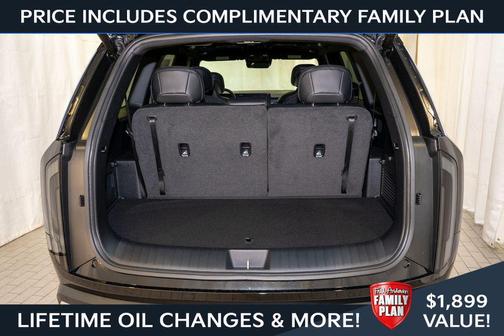 Ebony Black 2027 Kia Telluride Hybrid EX