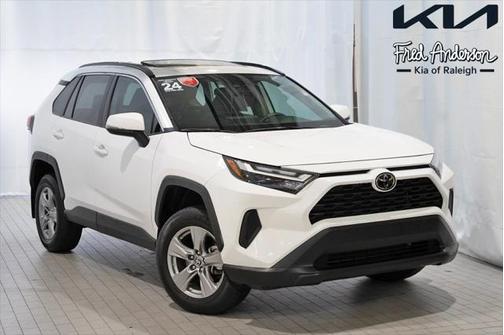 2024 Toyota RAV4 XLE