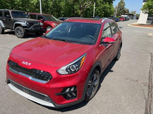 Runway Red 2022 Kia Niro EX Premium