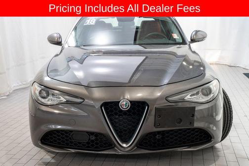 Vesuvio Gray Metallic 2018 Alfa Romeo Giulia Base