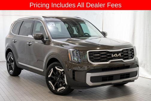 Dark Moss 2023 Kia Telluride S