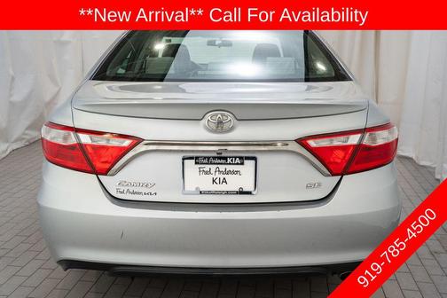 2016 Toyota Camry SE