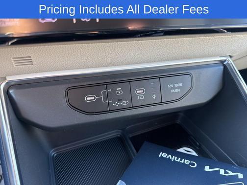 Snow White Pearl 2026 Kia Carnival EX