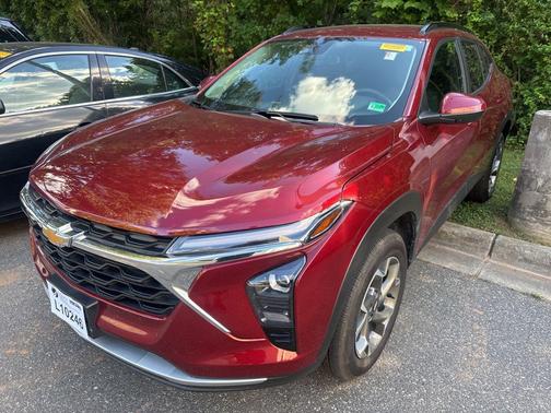 2024 Chevrolet Trax LT